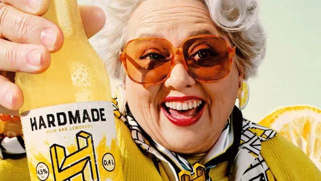 Jak wykorzystać zdjęcie reklamowe aktora w kampaniach marketingowych