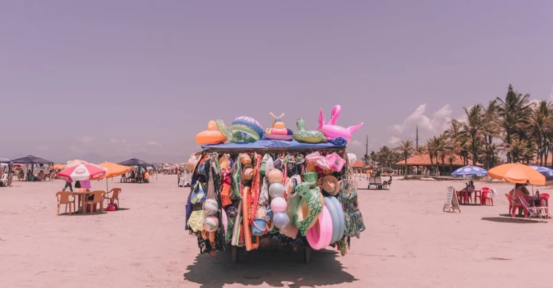 Jak letnie hity filmowe wpływają na modę plażową?