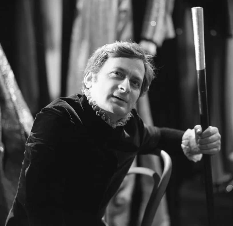 Antoni aktor: Fascynująca biografia i niezapomniane role w filmach