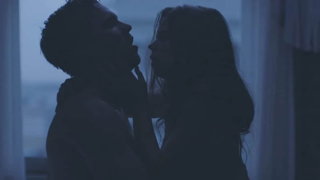 Najlepsze filmy erotyczne na Netflix - lista gorących produkcji i seriali